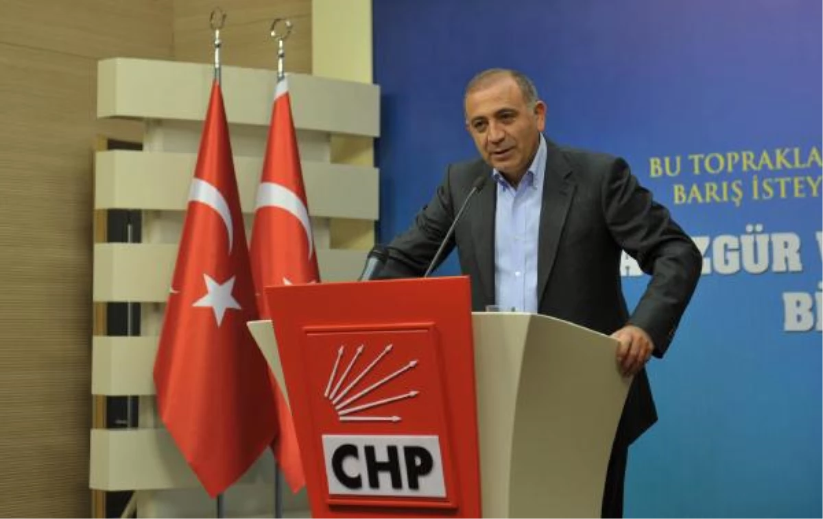 CHP\'li Gürsel Tekin Demokratikleşme Paketini Eleştirdi