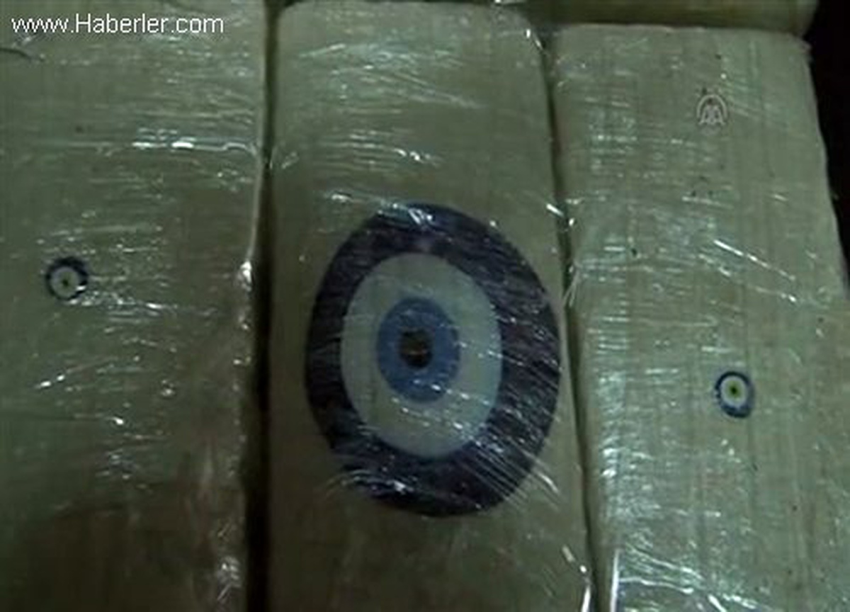 Eroin paketlerini nazar boncuğuyla süslediler SAKARYA
