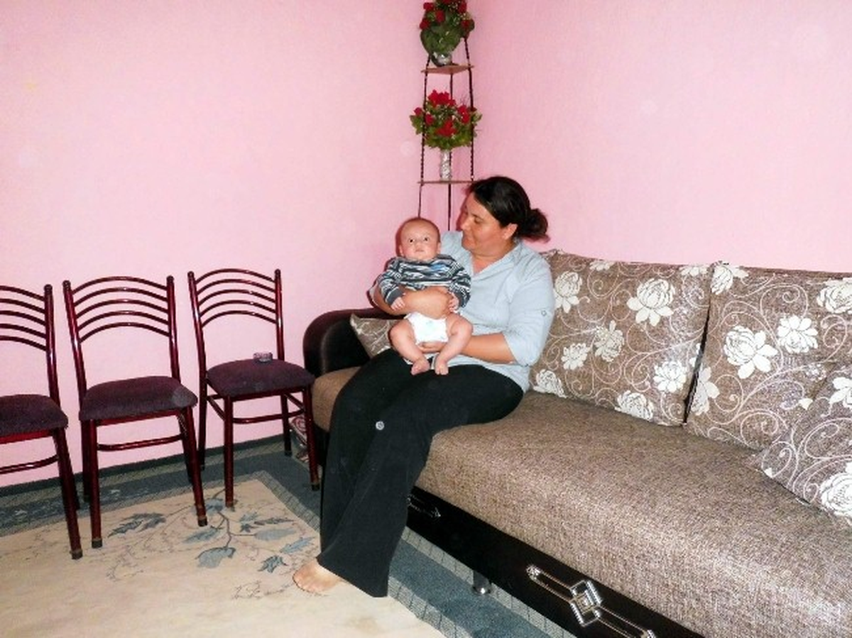 Gemerek\'te Yeni Doğan Bebekler Ziyaret Edildi