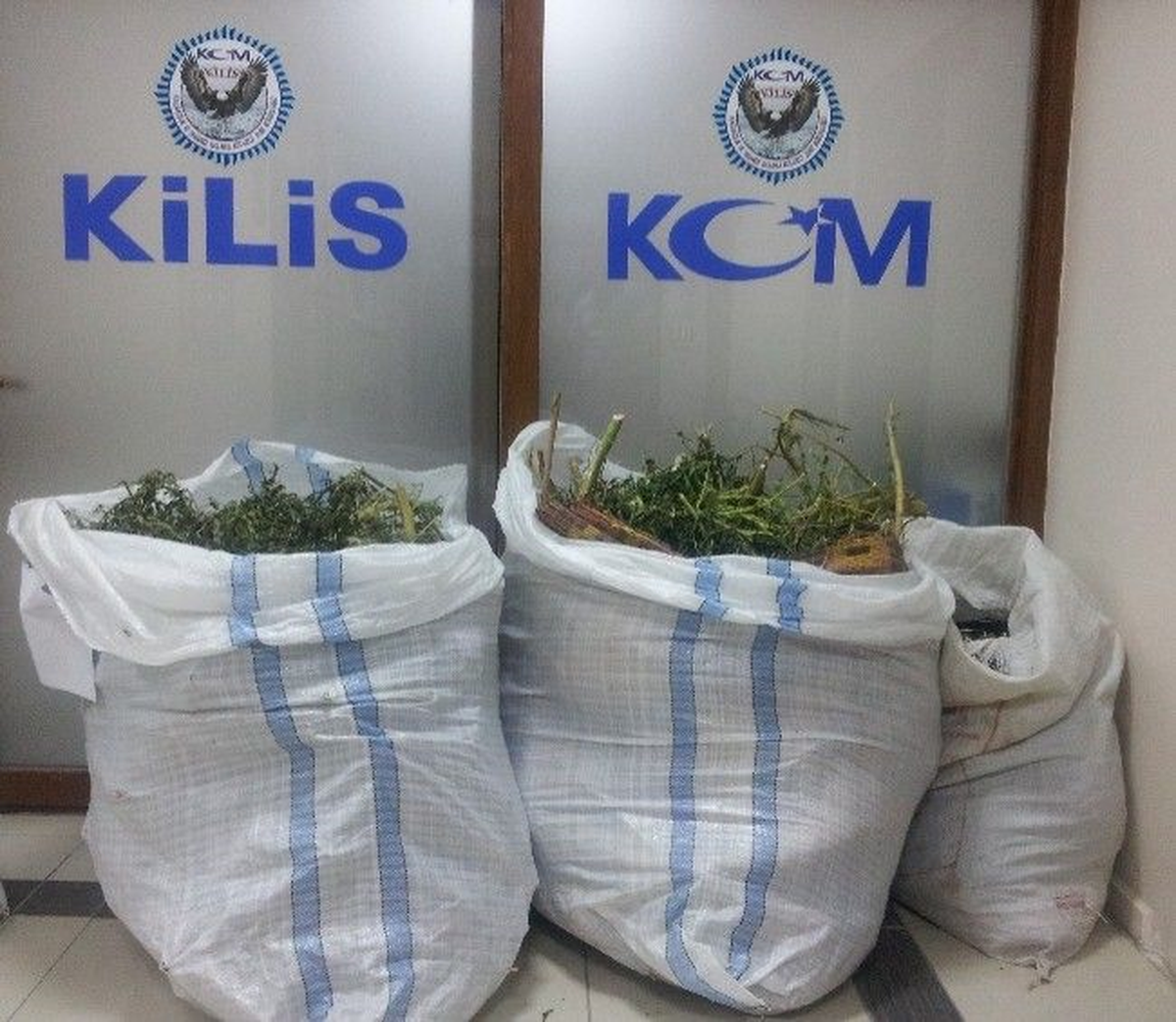 Kilis\'te 40 Kilo 450 Gram Esrar Ele Geçirildi