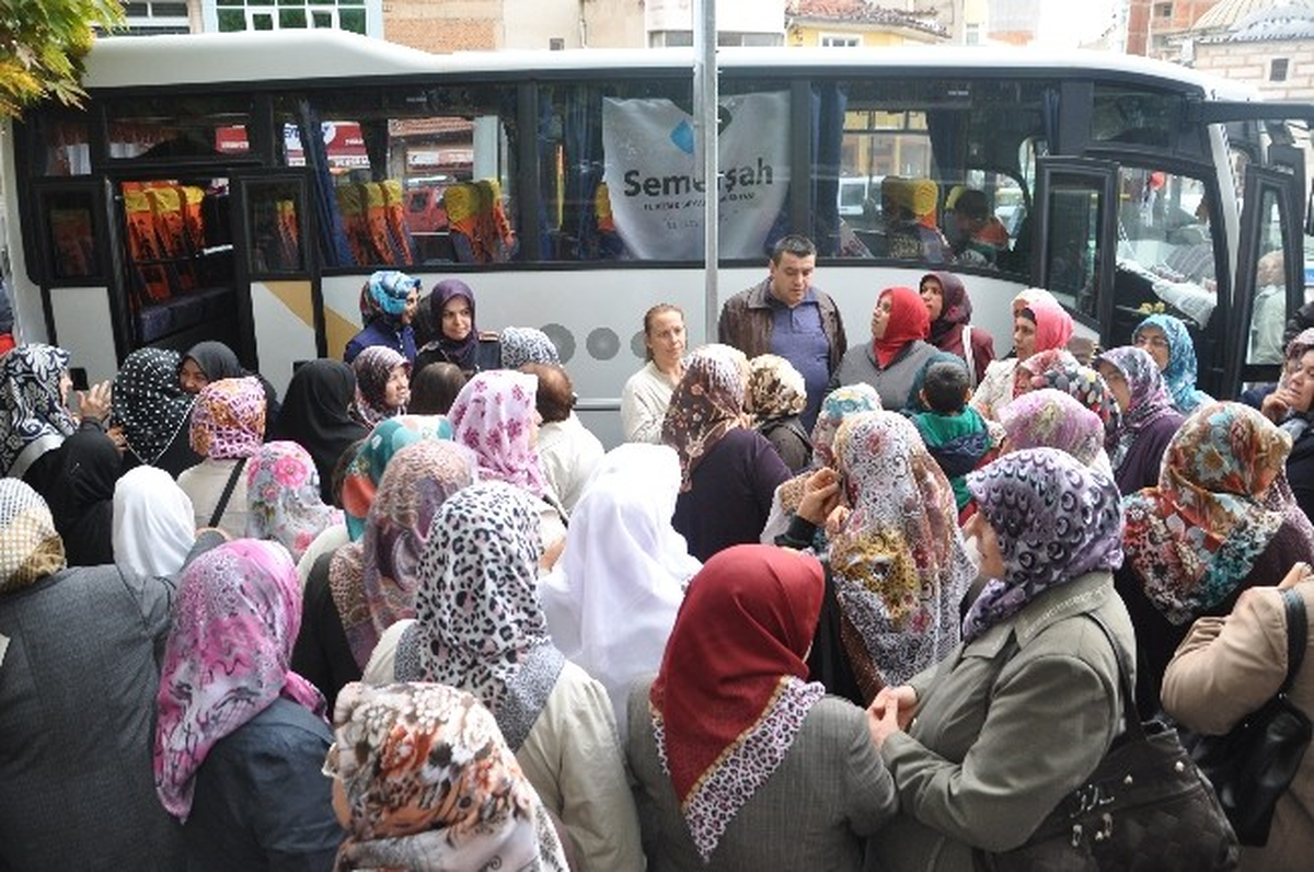 Kırklareli\'de Hacı Adayları Uğurlandı