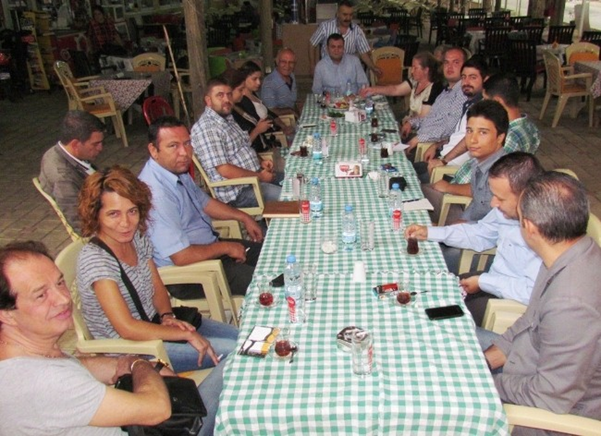 Ödemiş\'te MHP\'li Başkan Adayı Yılmazer Basınla Buluştu
