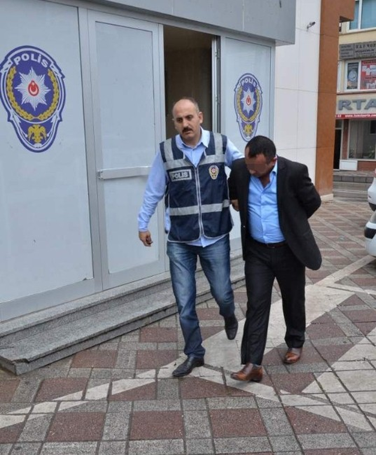 Sabıkalı Emlakçıya Taciz ve Darp Suçlaması