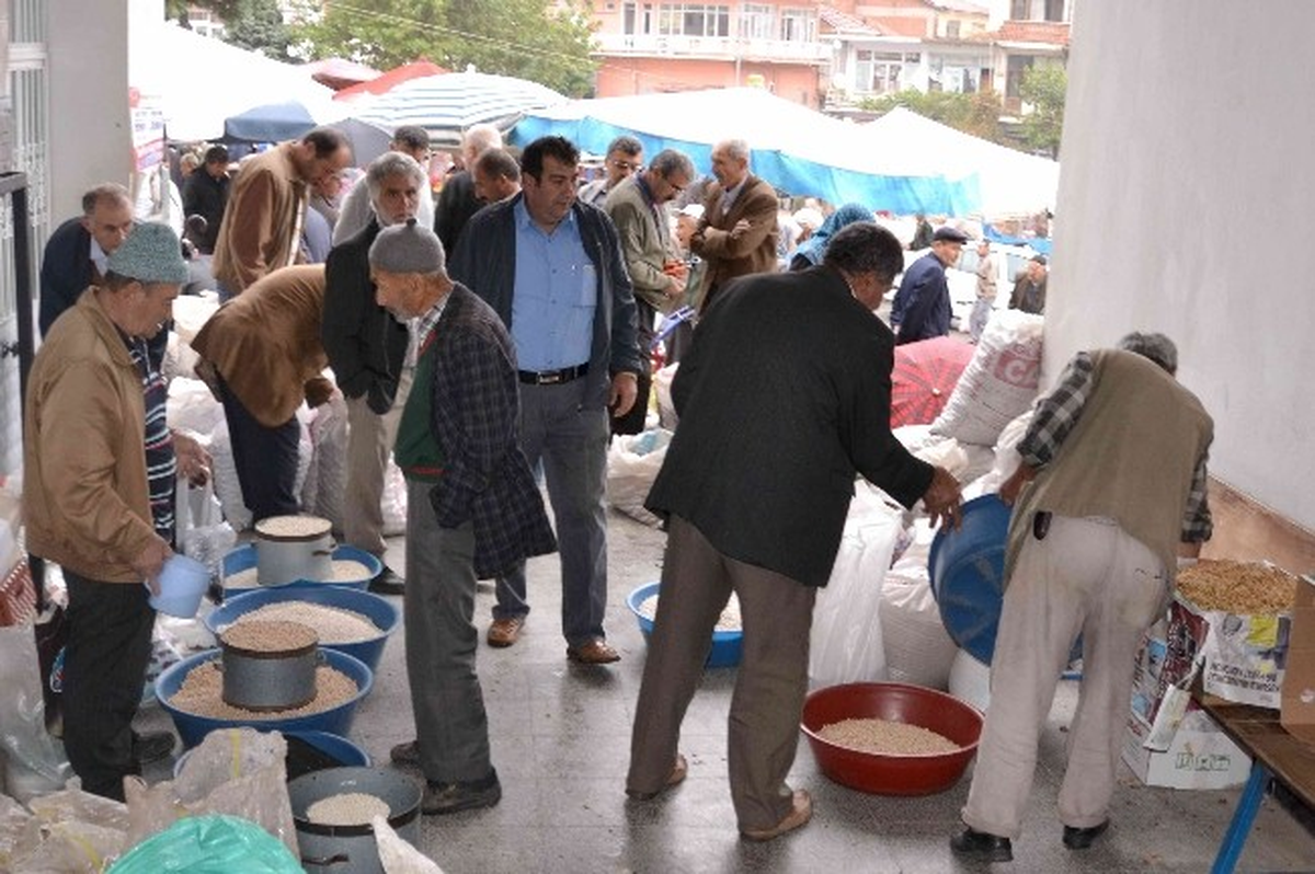 Simav Fasulyesi Üretimiyle Yüz Güldürdü