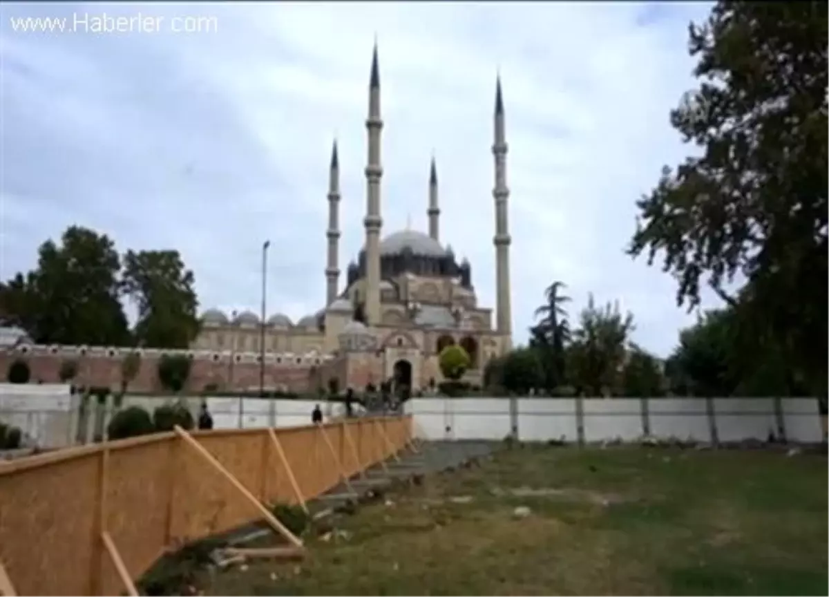 Tarihi Yemiş Kapanı Hanı gün yüzüne çıkıyor EDİRNE