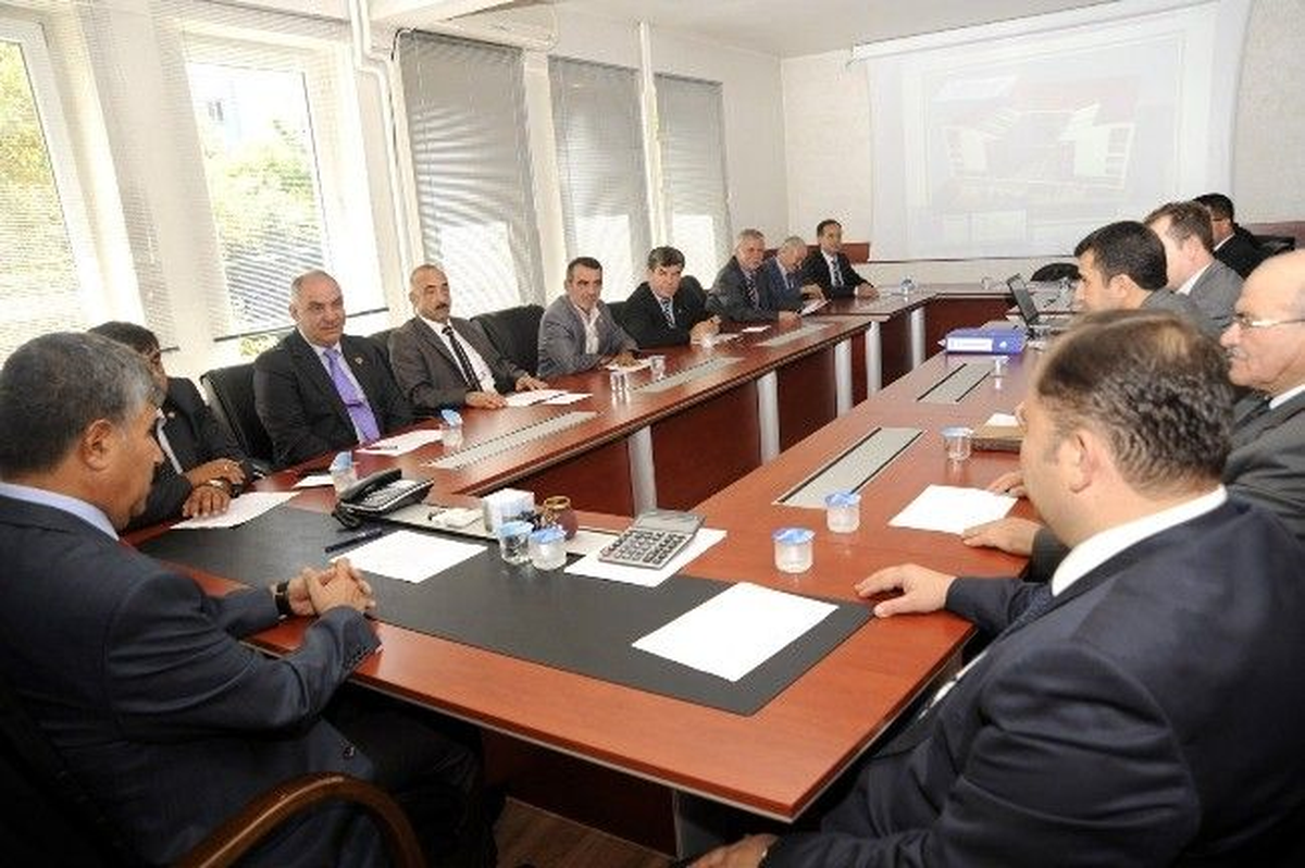 Vali Akpınar, Kamu Kurumlarını Ziyaret Etti