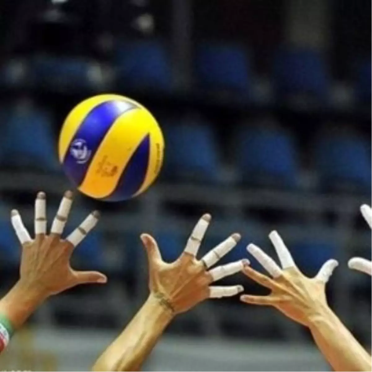 Voleybol: Uluslararası Değer Eraybar Bayanlar Turnuvası