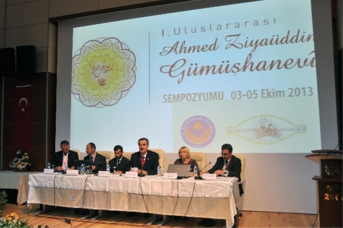 1. Uluslararası Ahmet Ziyaüddin Gümüşhanevi Sempozyumu Başladı