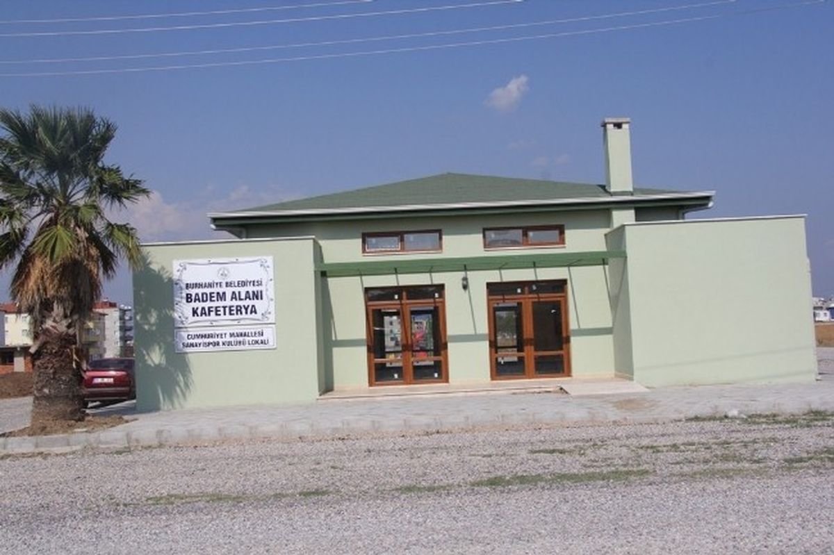 Burhaniye'de Bademalanı'na Kafeterya