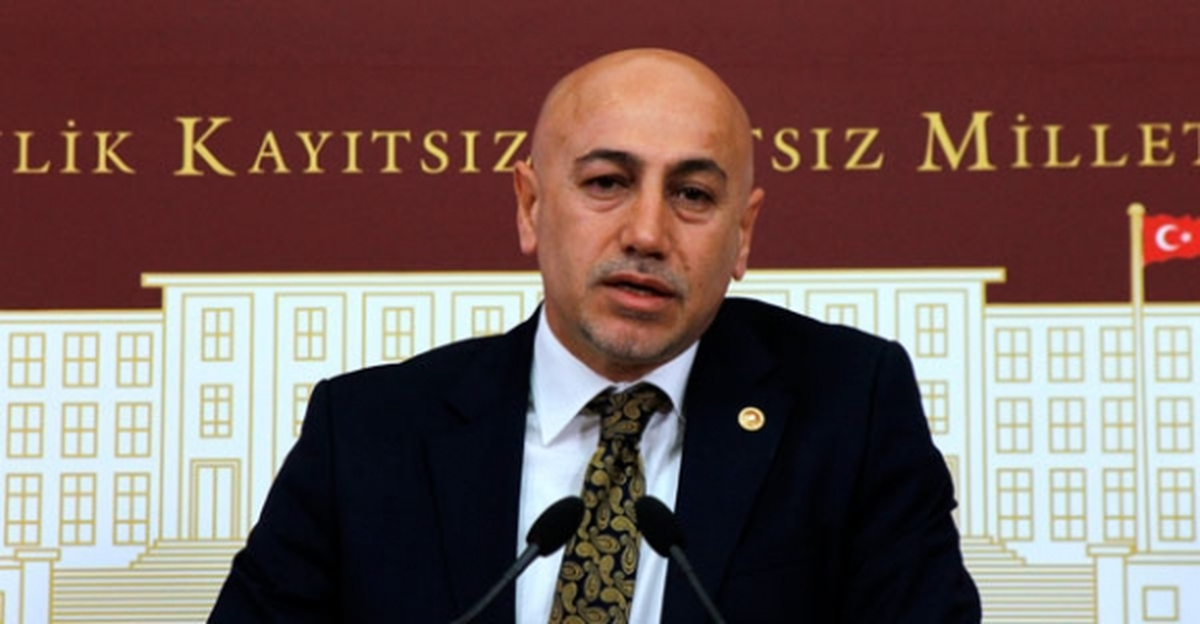 CHP İzmir Milletvekili Erdal Aksünger\'in Basın Toplantısı