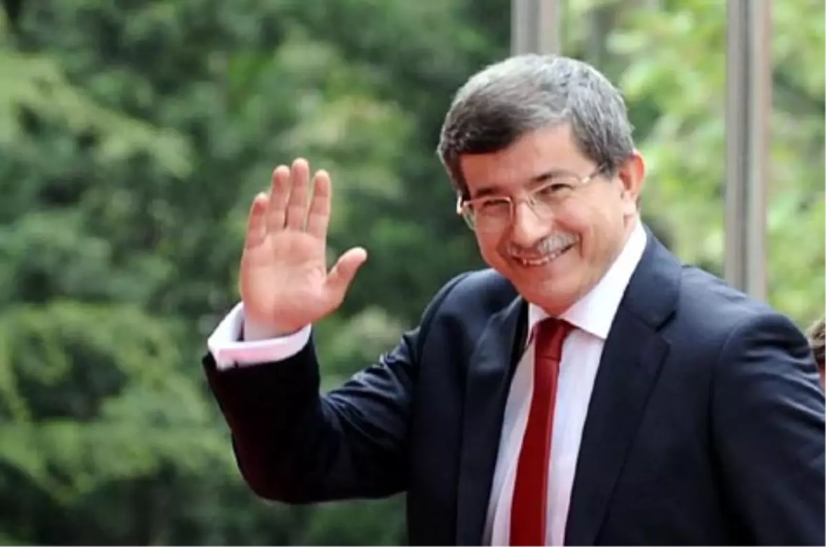 Dışişleri Bakanı Davutoğlu Hırvatistan\'da