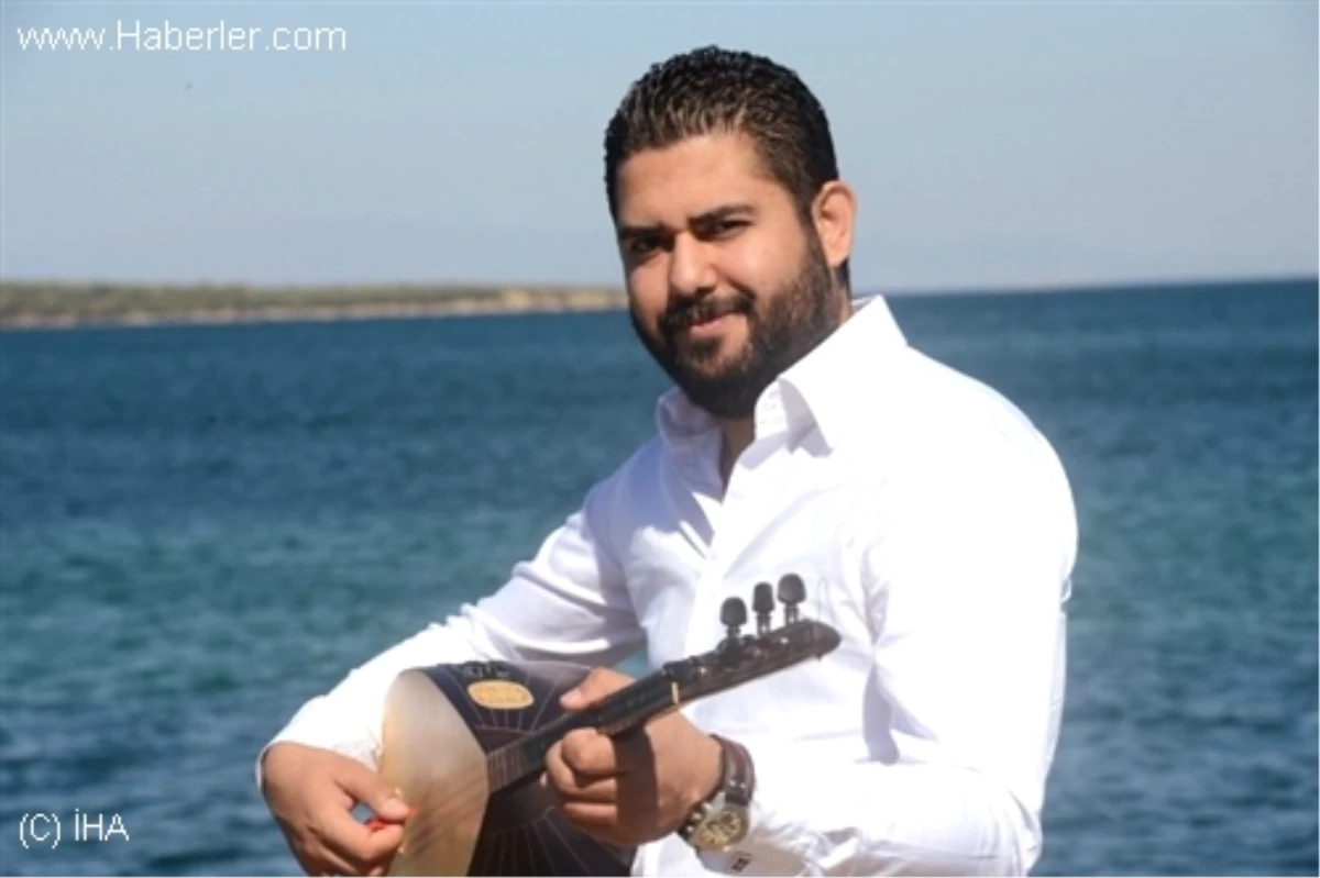 Genç Müzisyen Suriyeli Asala Nasri ile Çalışmak İstiyor