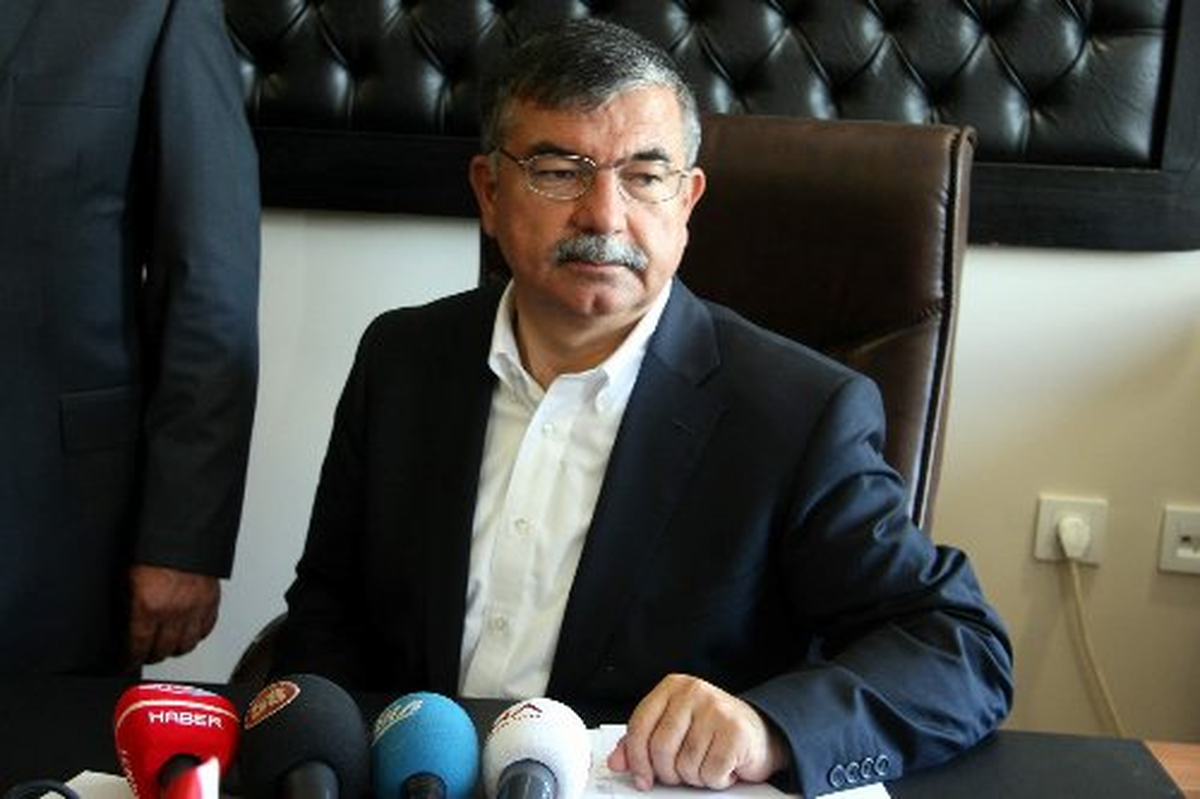 Milli Savunma Bakanı Yılmaz (2/son): Mevcut Savaşın Durdurulmasını İstiyoruz