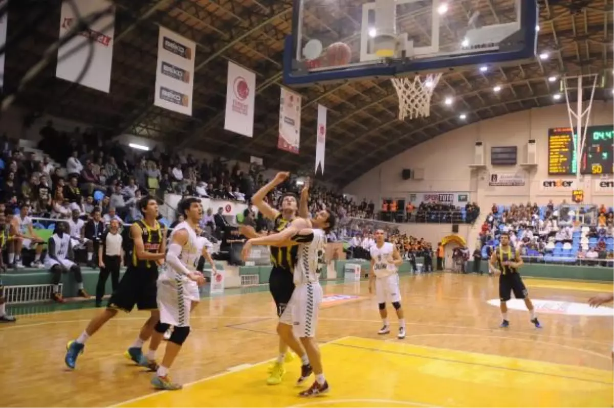 Olin Edirne - Fenerbahçe Ülker: 54-98