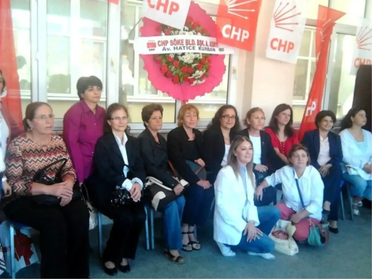 Söke CHP Kadın Kolları Yeni Yönetimi Belirlendi