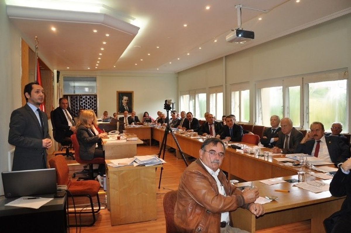 Tekirdağ Belediyesi\'ne Ait Lojmanlar Yıkılacak