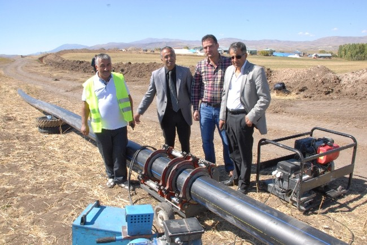 Yoncalı Beldesinde İçme Suyu Hattı Yenileniyor