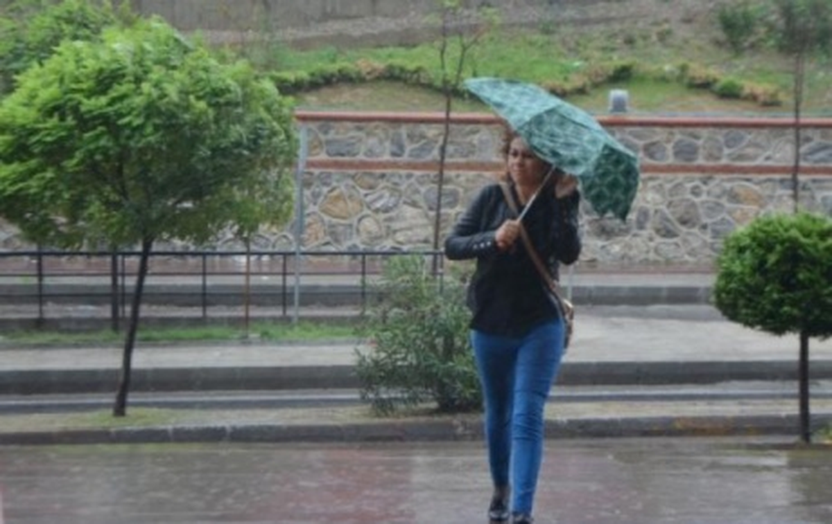 Zonguldak\'ta Sağanak ve Fırtına Etkili