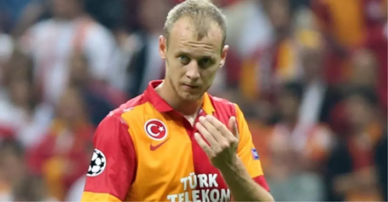 Galatasaray\'da Semih Kaya Akhisar Maçında Yok