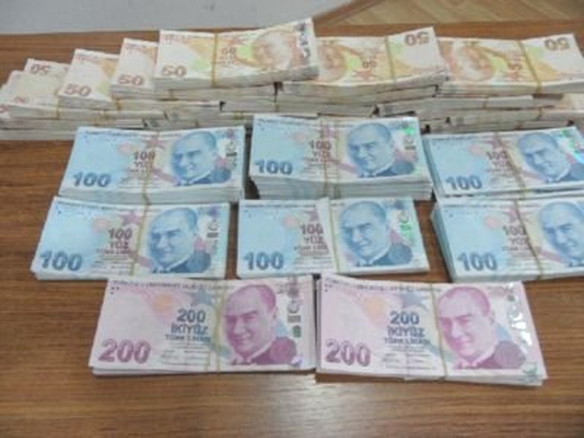 İstanbul\'da Sahte Para Operasyonu