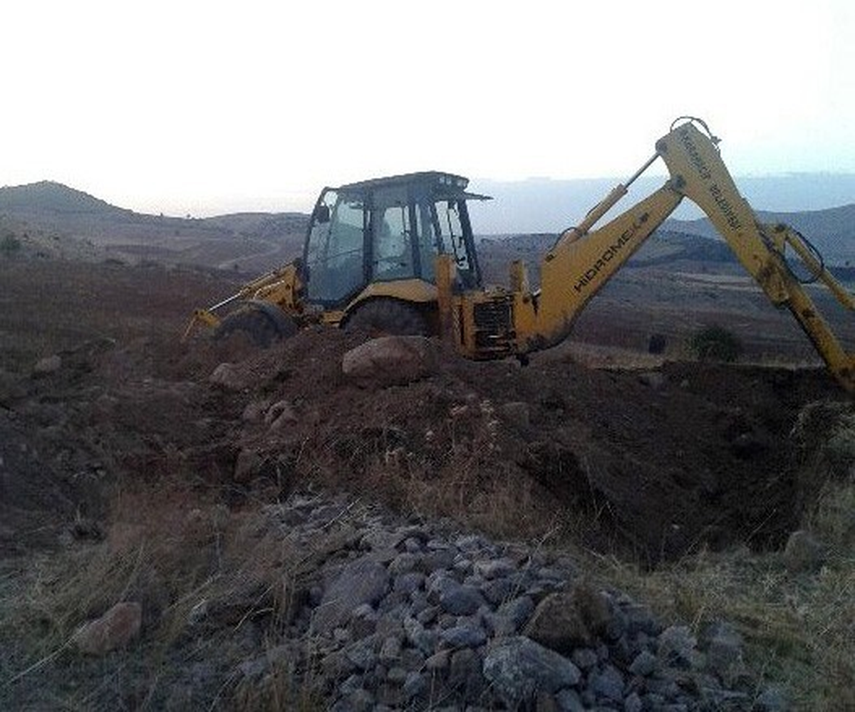 Kaçak Kazıda Kullanılan Kepçe Belediyeye Ait Çıktı