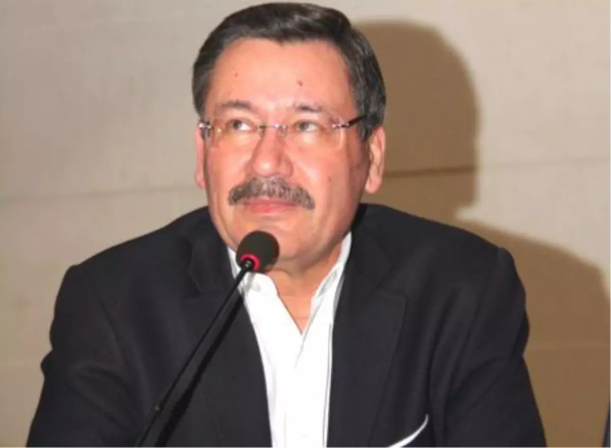 Melih Gökçek: Polisten Tokat Yedim