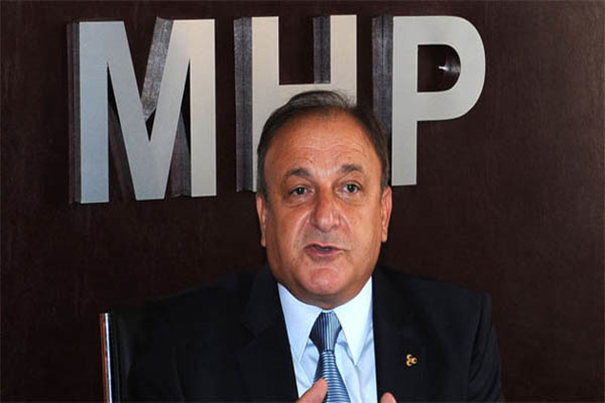 MHP\'li Vural, Hüseyin Çelik\'i Eleştirdi