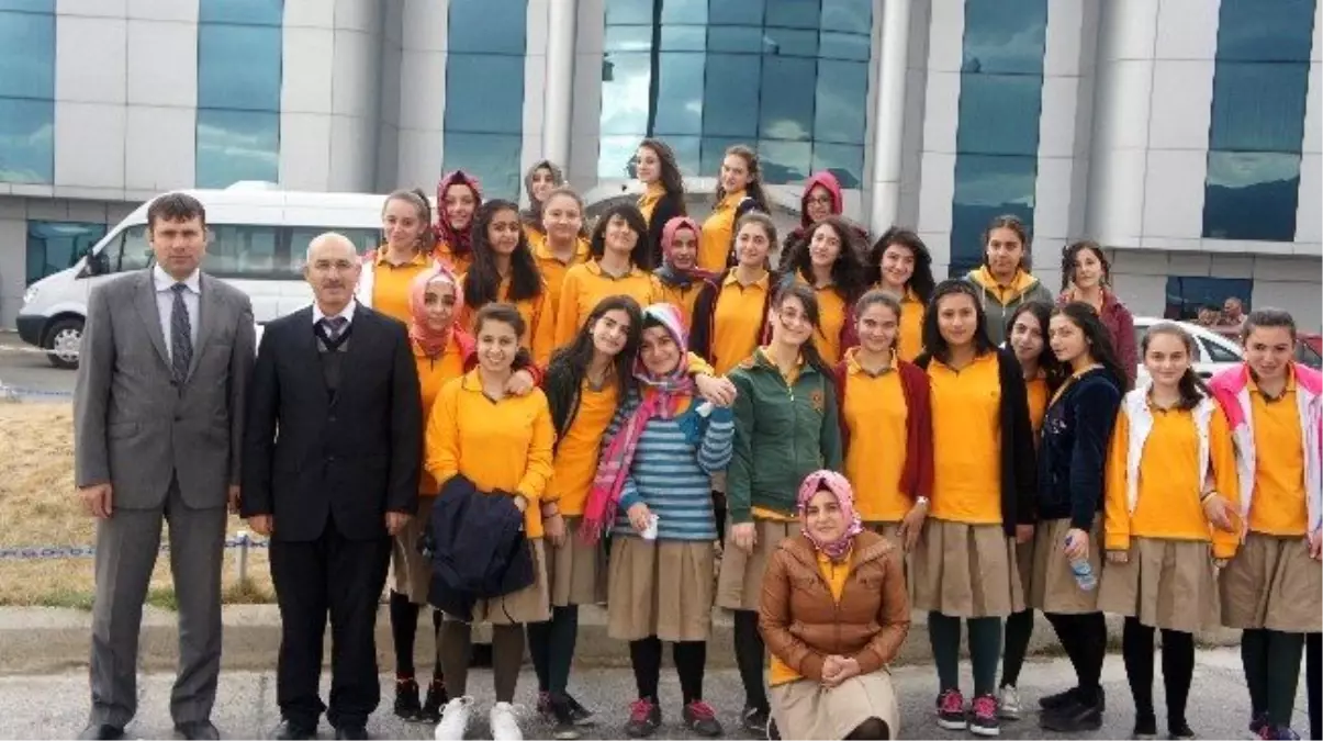 Özel Aziziye Anadolu Sağlık Meslek Lisesi Öğrencileri Şifa Hastanesini Ziyaret Etti