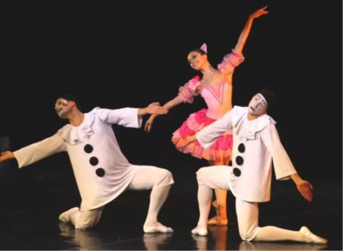 Rus Opera ve Bale Topluluğu Ekaterinburg, İzmir\'de