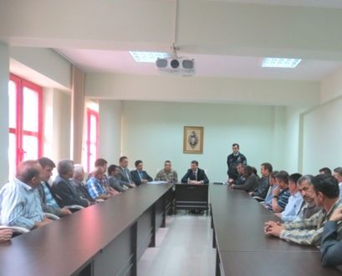 Yağlıdere\'de Okul Servisi Şoförleri Bilgilendirildi