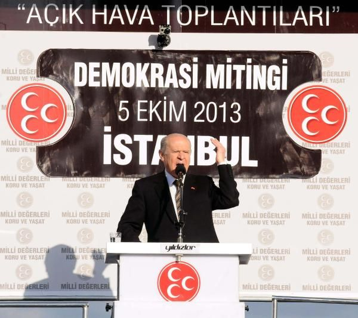 2bahçeli, Kazlıçeşme\'de Konuşuyor