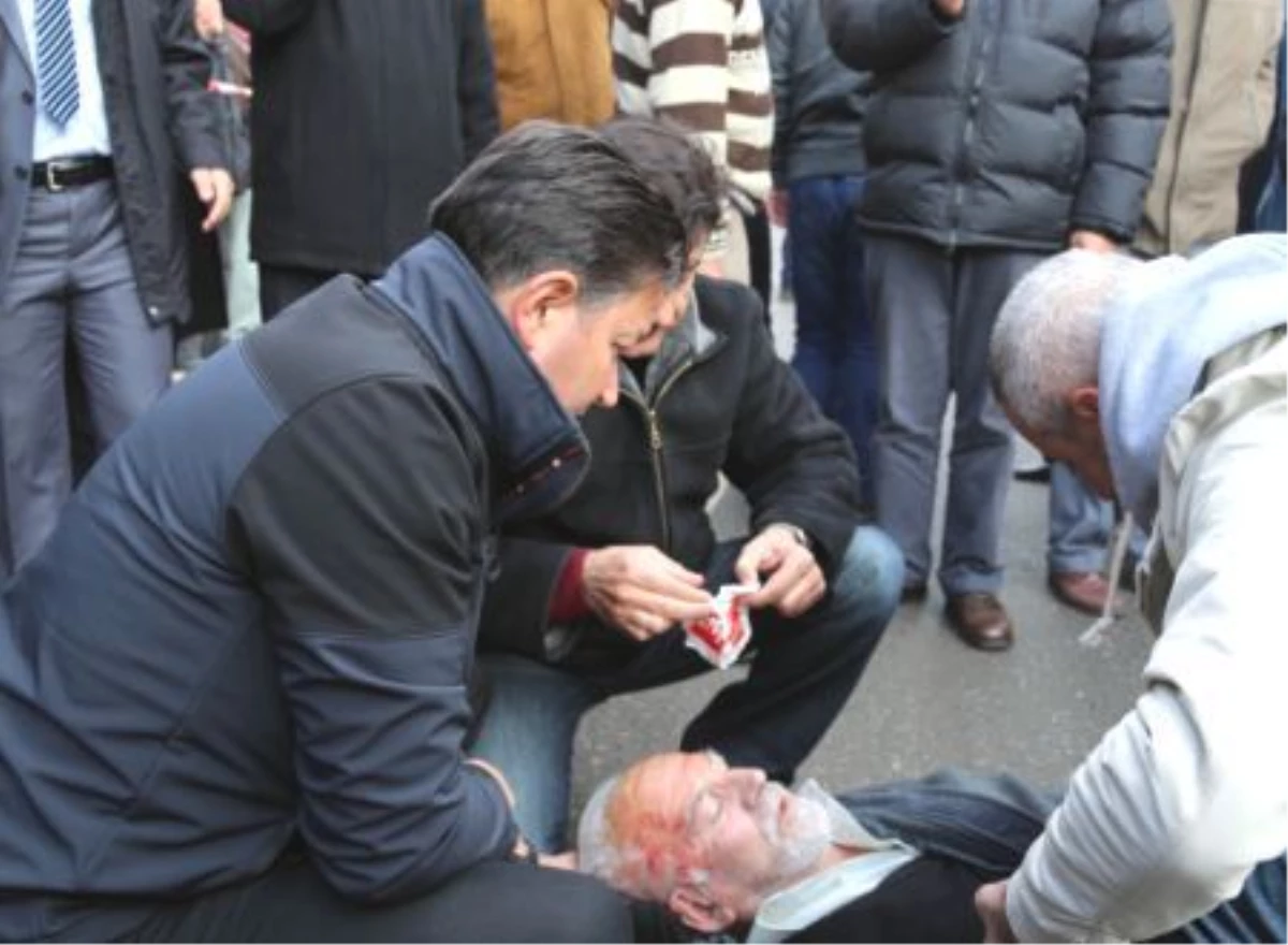 Belediye Başkanının Makam Aracının Çarptığı Yaya Yaralandı