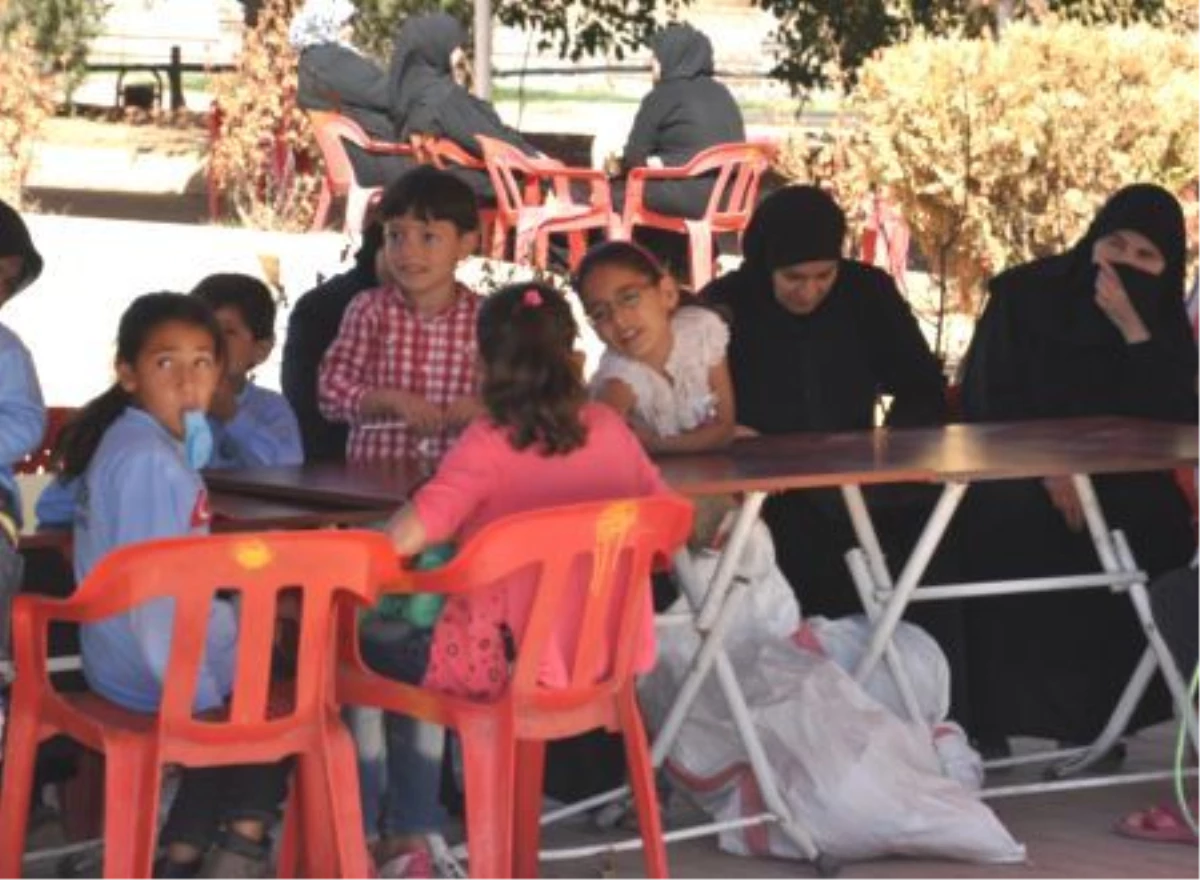 Beşir Derneği Suriyelilerle Piknikte Bir Araya Geldi