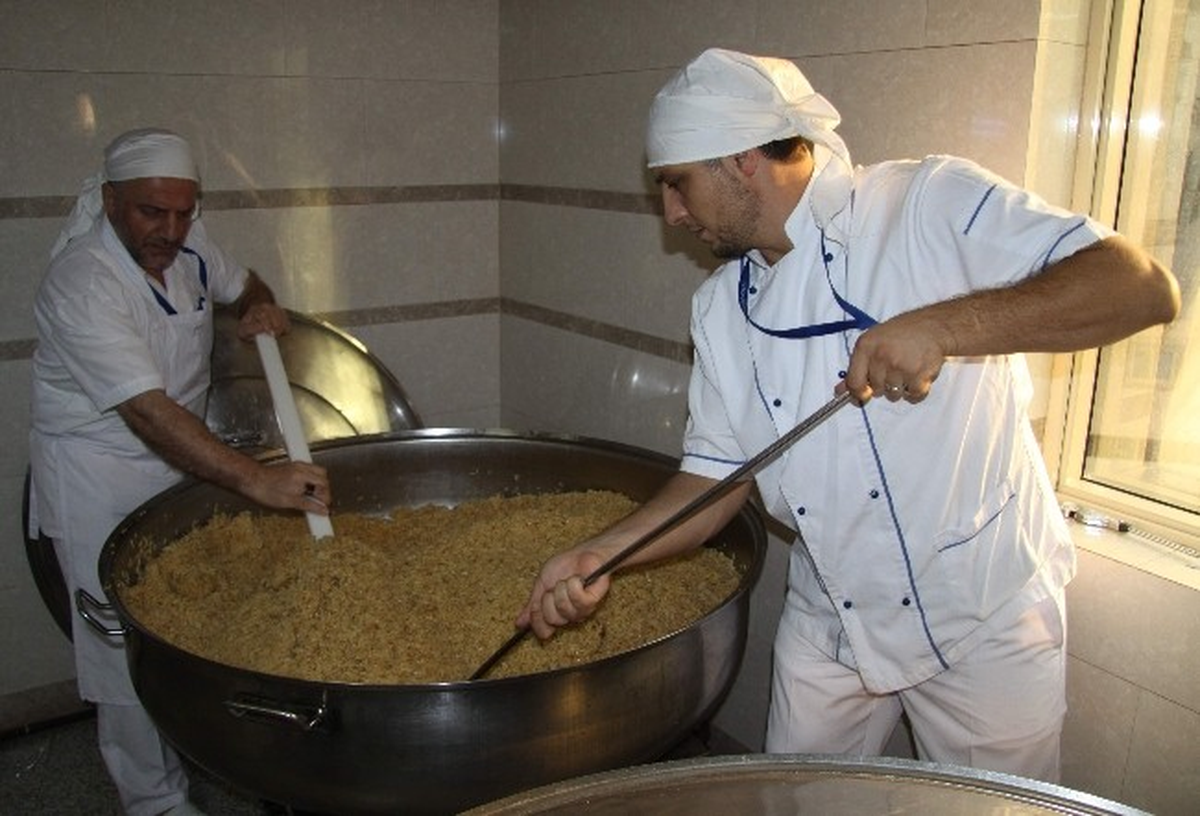 Diyanet Türk Hacılar İçin Özel Yemek Hazırlıyor