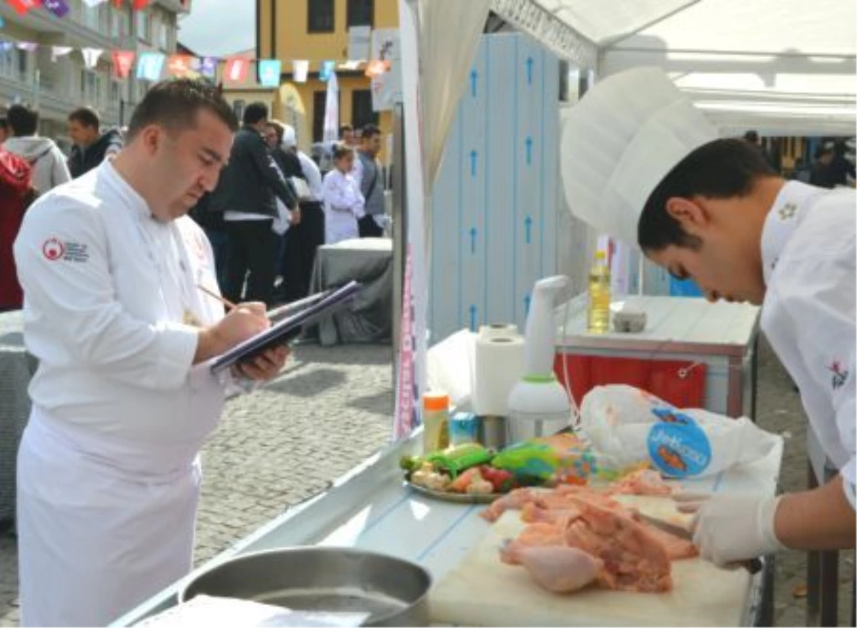 Eskişehir\'de "3. Uluslararası Yemek Yarışması" Başladı