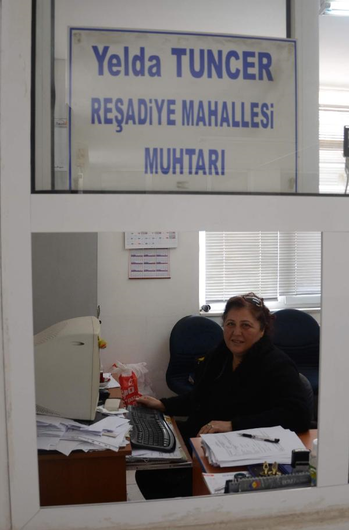 Kadın Muhtar 2 Mahallede 47 Bin Kişiye Hizmet Veriyor