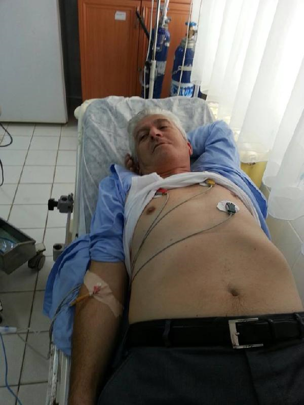 Karasu Belediye Başkanı Acı Baldan Zehirlendi