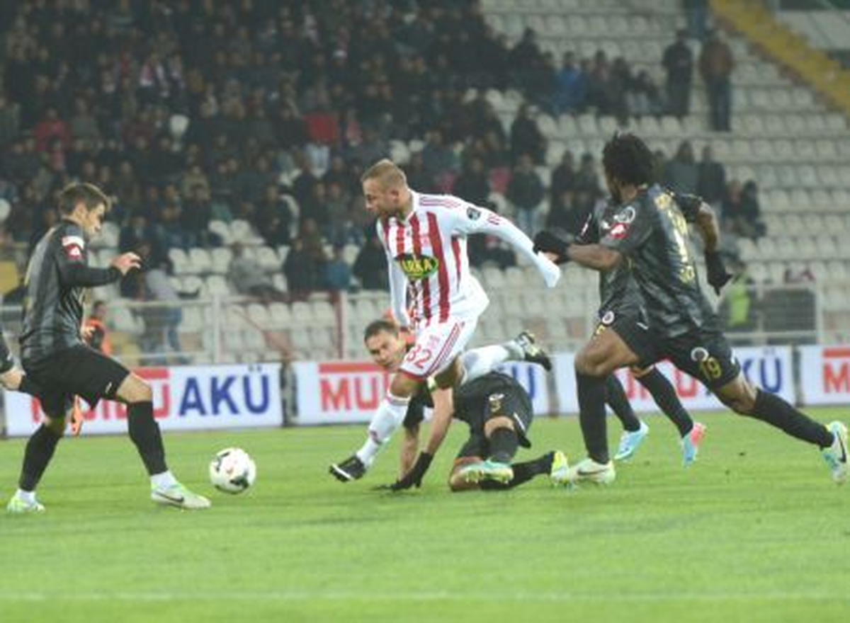 Futbol: Spor Toto Süper Lig