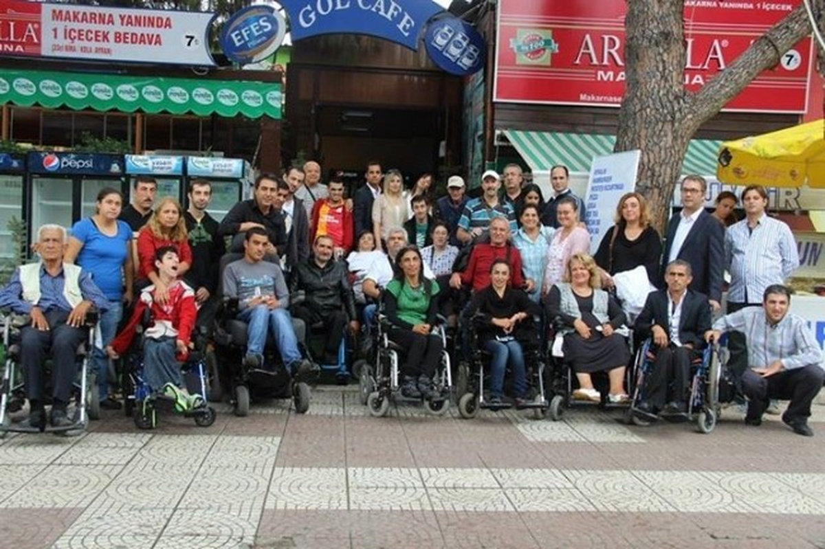 Levent Piriştina Engellilerle Elele