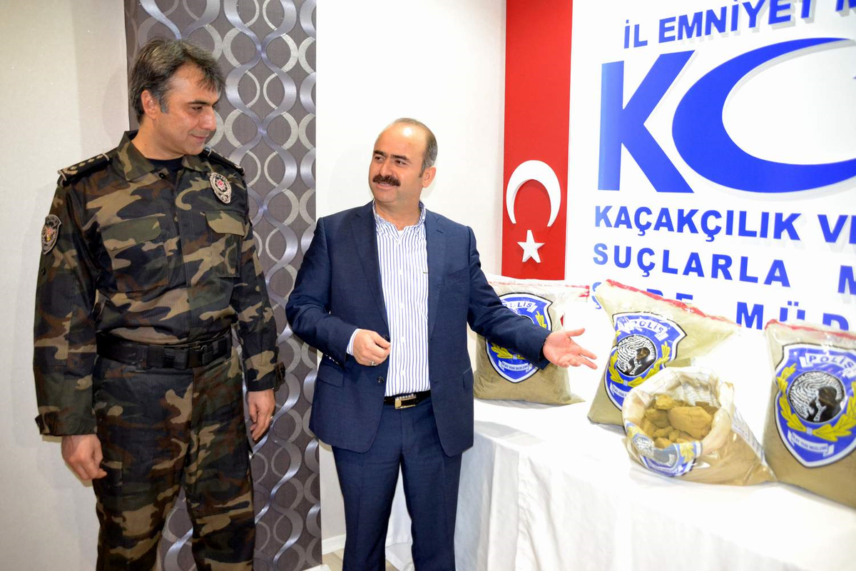 Siirt\'te 41 Kilo 510 Gram Esrar Ele Geçirildi