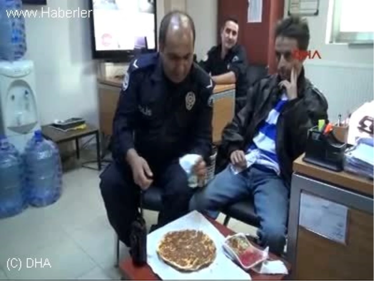 Yanlışlıkla Şırnak\'a Gelen Uşaklı Engelli Gence Polis Sahip Çıktı
