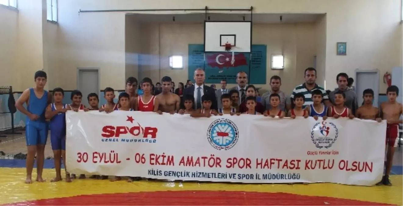 Amatör Spor Haftası Etkinlikleri Kapsamında Güreş Müsabakaları Yapıldı