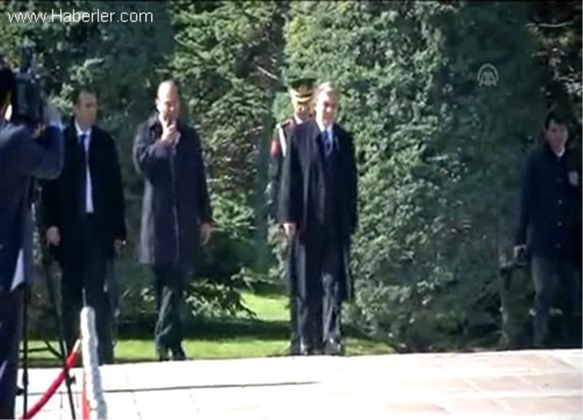 Cumhurbaşkanı Gül, Mukherjee\'yi resmi törenle karşıladı (2)