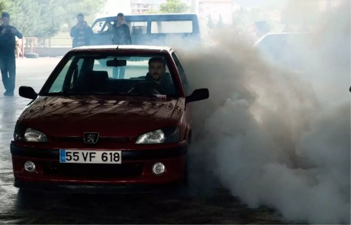 Modifiye Severler 19 Mayıs İlçesinde Buluştu