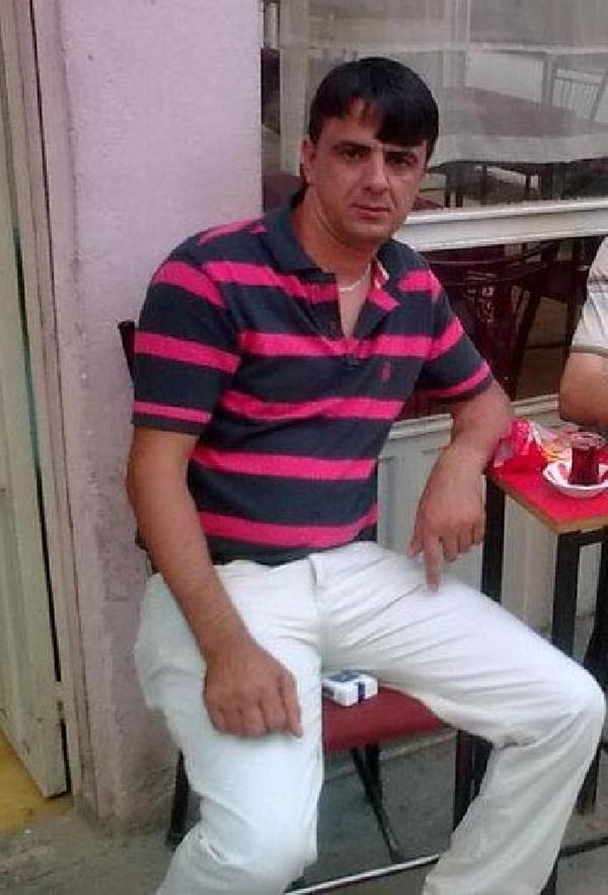 Parkta Satırlı Gürültü Kavgası: 2 Yaralı