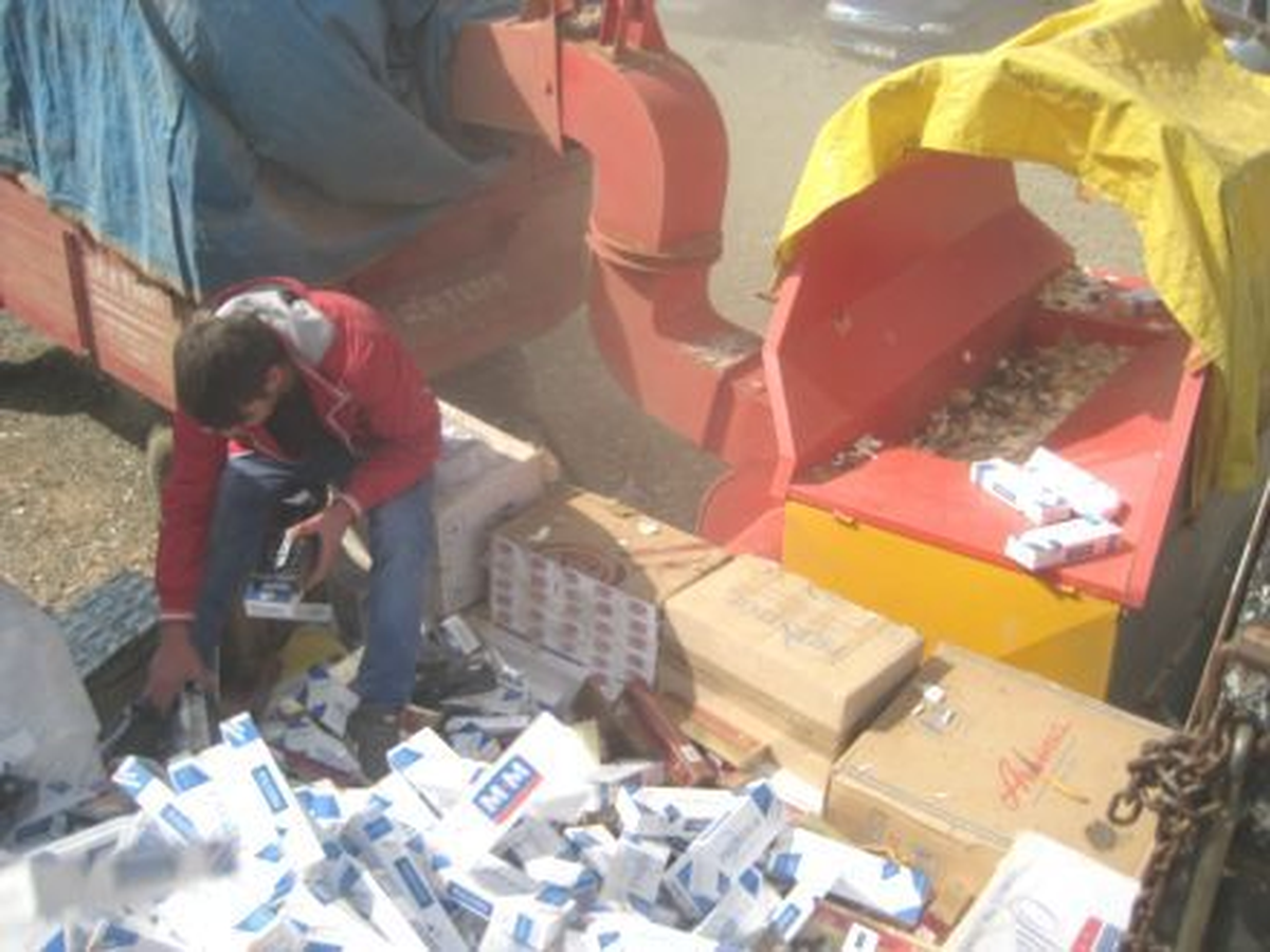 360 bin paket kaçak sigara imha edildi