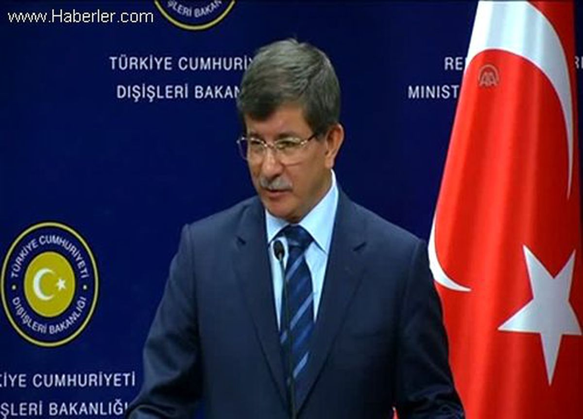 Bakan Davutoğlu Türkiye\'nin mülteciler politikası