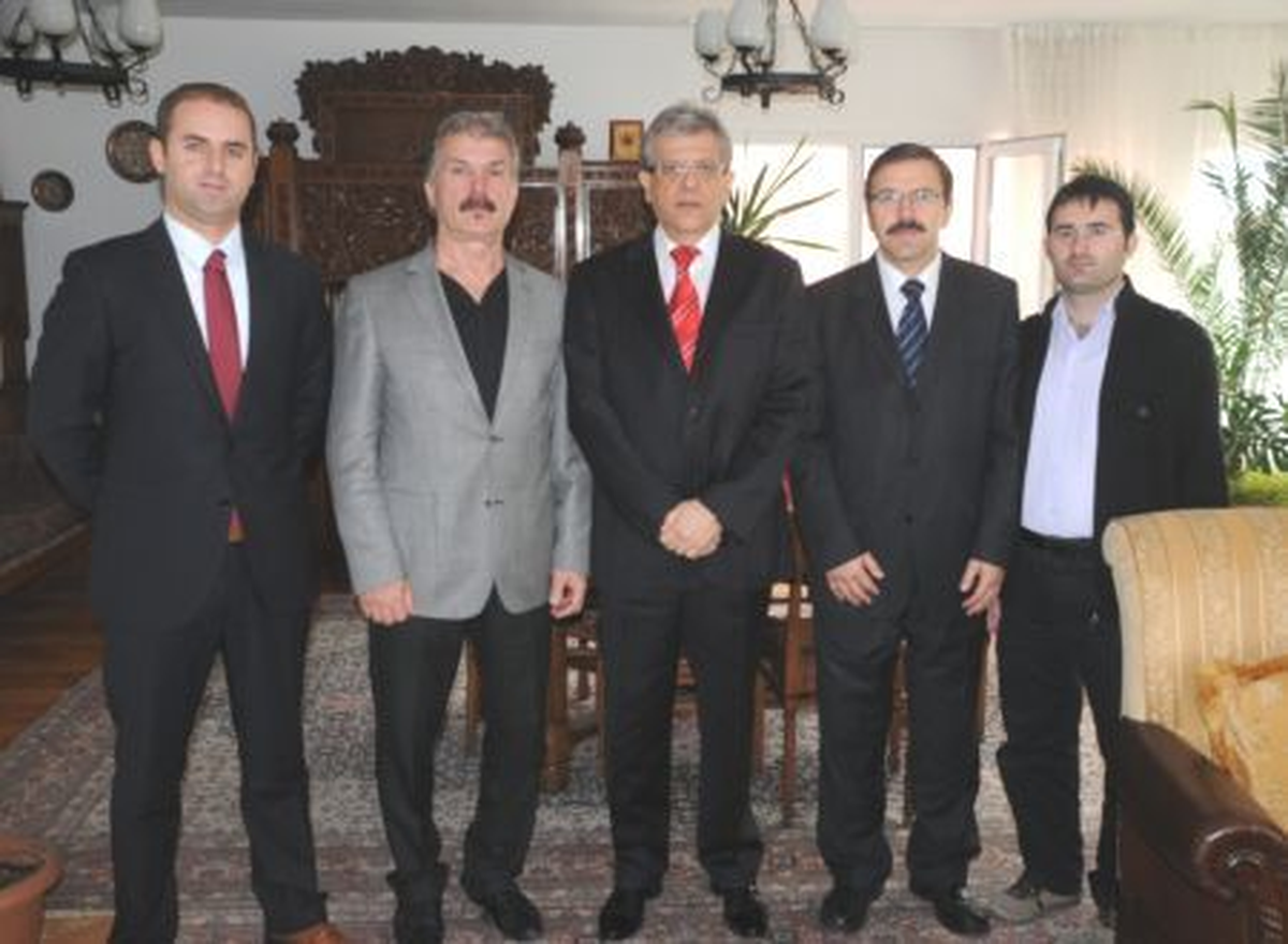 Balkan Der\'den Bulgaristan Edirne Başkonsolosu Popov\'a Ziyaret