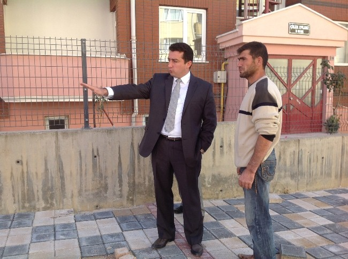 Başkan Vekili Bakıcı Kaldırım Çalışmalarını Denetledi