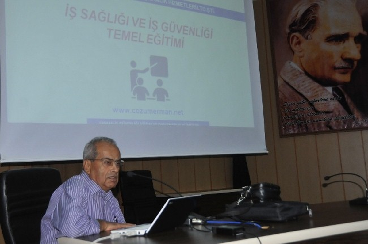 Belediye Personeline İş Sağlığı ve Güvenliği Eğitimi